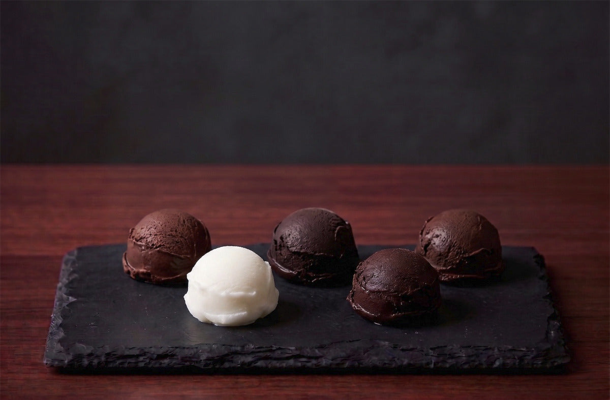 degustazione gelato cioccolato